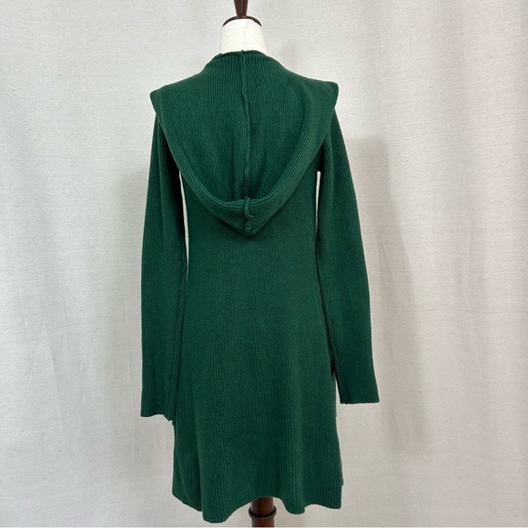 Cyrus Green Cardigan Sweater Classic Knit - Picture 4 of 5